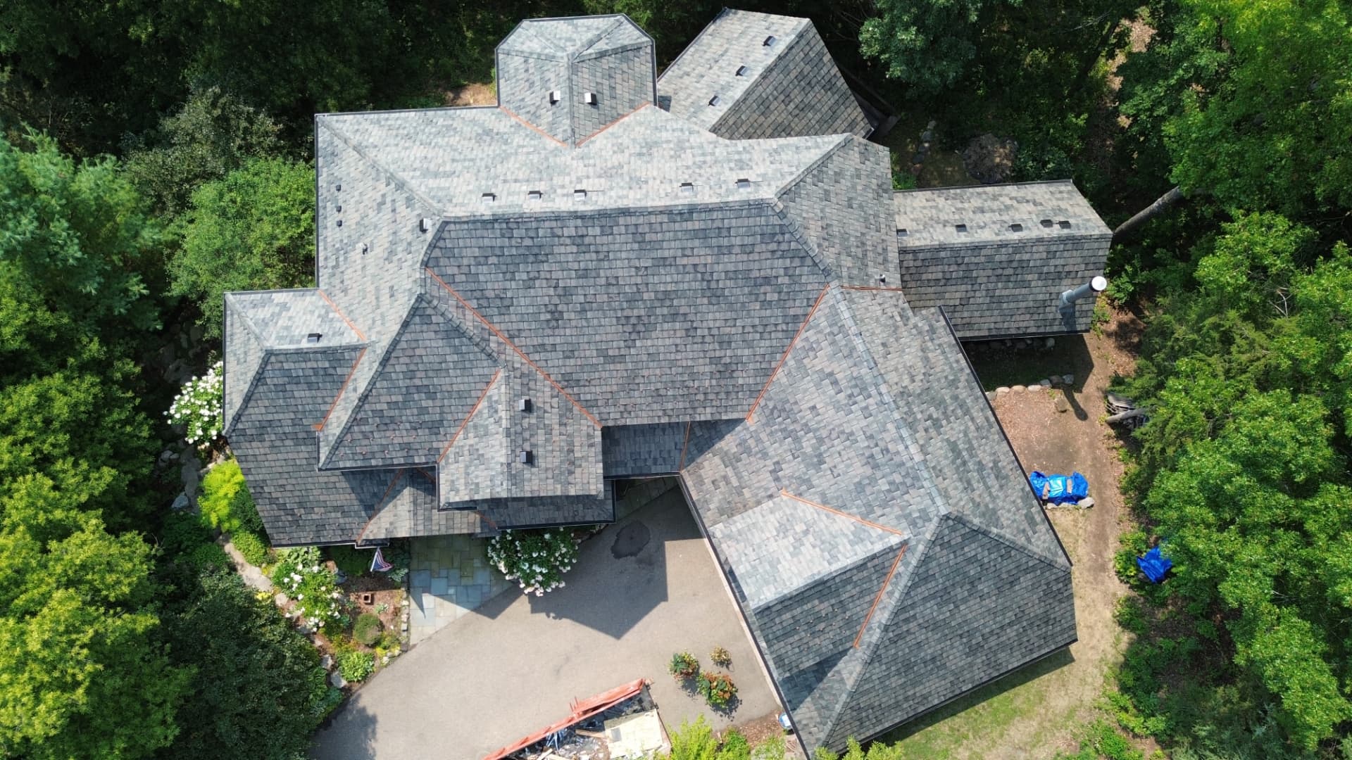 Synthetic Brava Slate — Residential exterior project in EDEN PRAIRIE, MINNESOTA