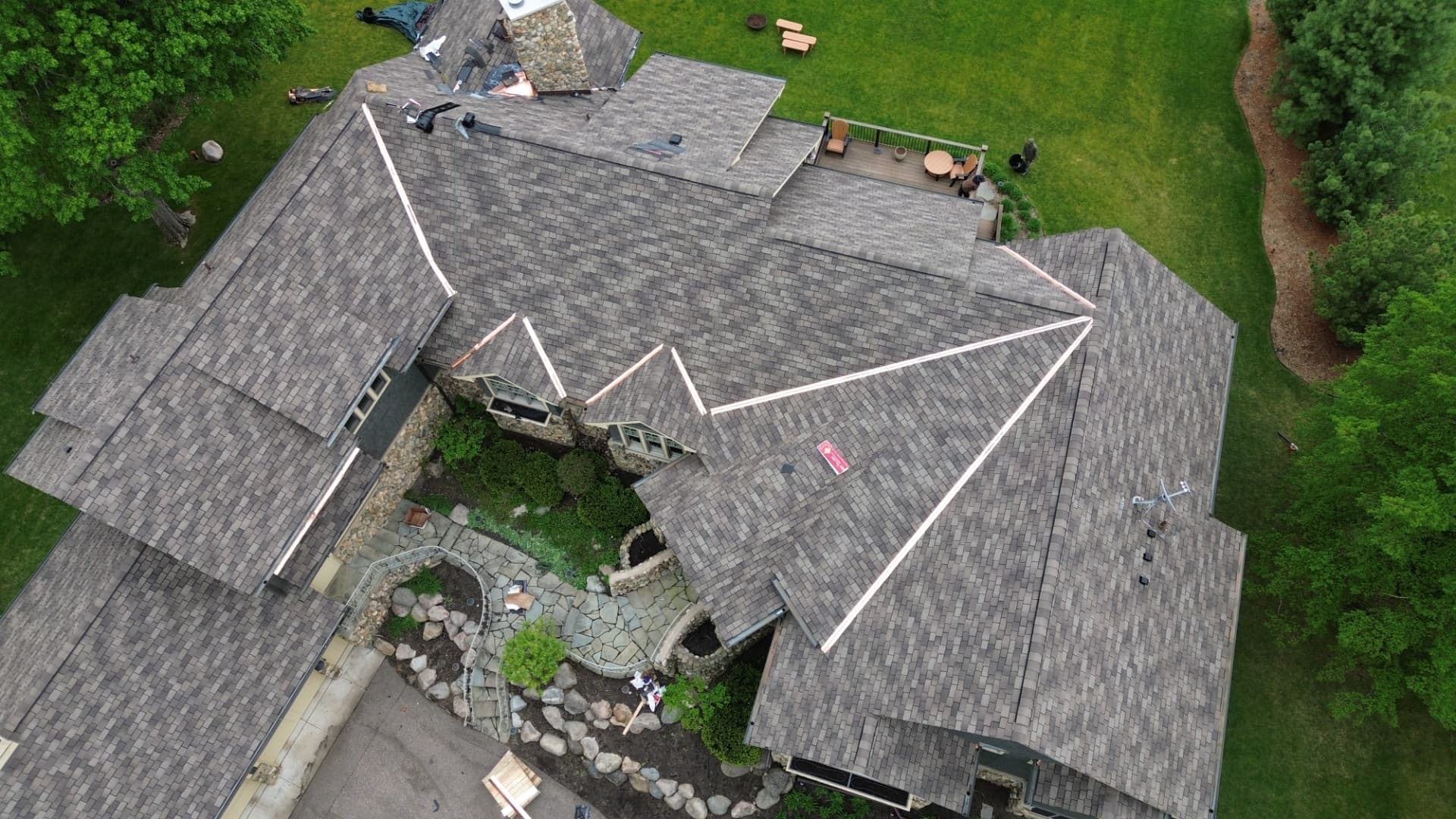 GAF Designer Shingle  — Residential exterior project in WAYZATA, MINNESOTA